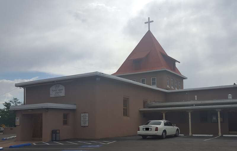 Saint Anne Cathollc Church in Santa Fe New Mexico