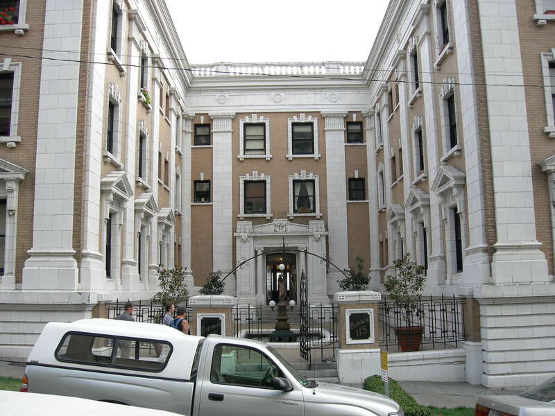 De La Mar Apartments, 115 W. Olympic Pl., Lower Queen Anne, Seattle, Washington, USA. The 1909 apartment building is listed on the National Register of Historic Places, ID #80004001.