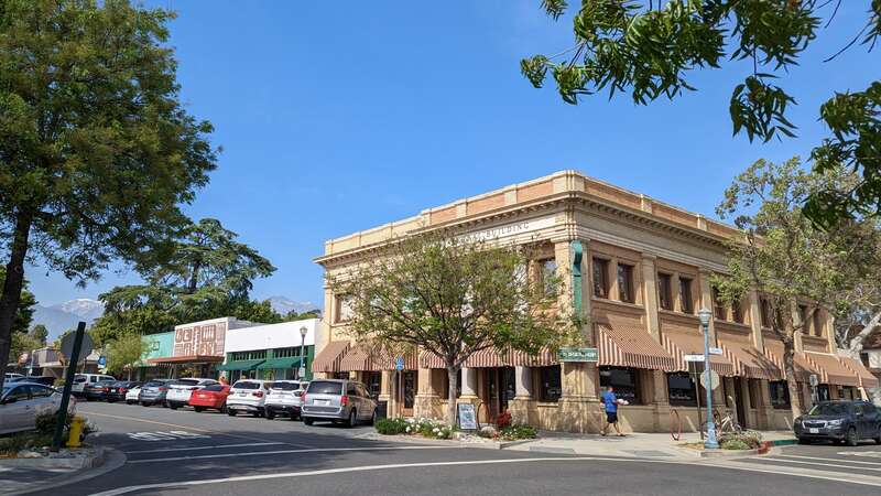 The Verbal Building in Claremont, California, with the San Gabriel Mountains in the background.