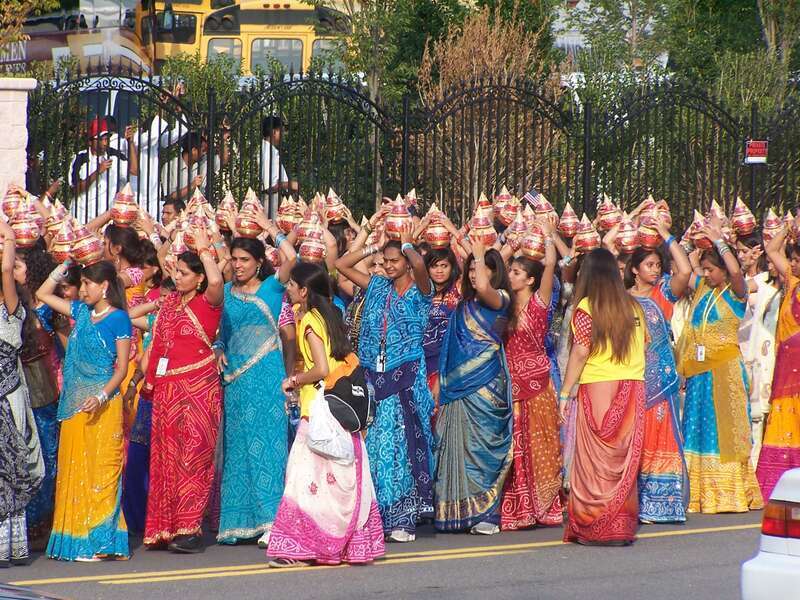 Bochasanwasi Akshar Purushottam Swaminarayan Sanstha parade