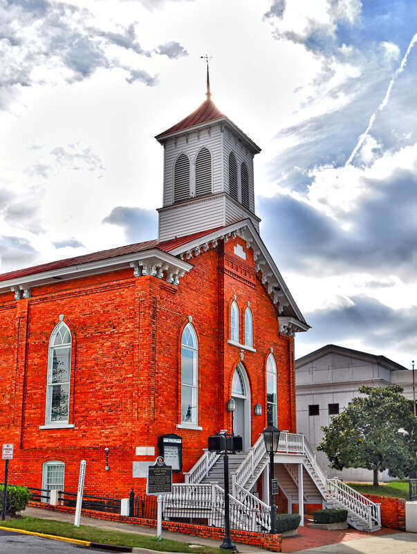 Dr. Martin Luther King, Jr. served as pastor at the Dexter Avenue Baptist Church in Montgomery from 1954 - 1960.
During that time he helped lead the ultimately successful Montgomery bus boycott sparked by the action of Rosa Parks in December