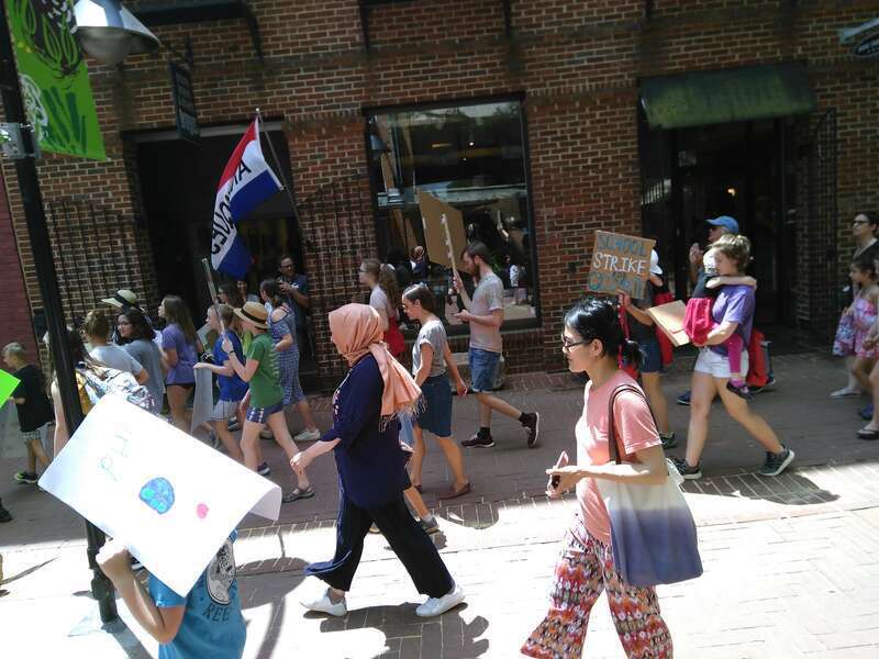 Impressions from the FridaysForFuture Climate Strike in Charlottesville on 24 May 2019