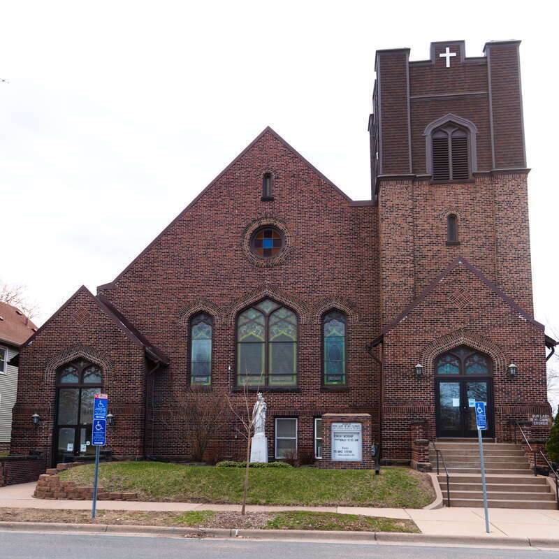 The neighborhood of Beltrami is in the Northeast community.
Minneapolis is split into 11 communities which are split into 84+ neighborhoods. My goal in 2022 is to take photos in all neighborhoods in Mpls in roughly alphabetical order.

2022-05-12