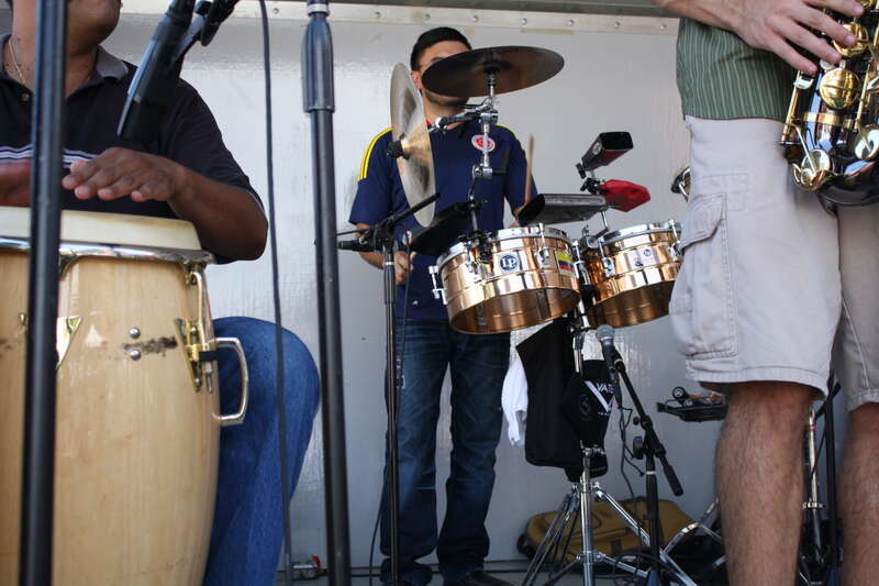 La Unica Irish Band . 33rd Annual Adams Morgan Day Festival / Florida Avenue Stage . 18th Street and Florida Avenue, NW, Washington DC . Sunday afternoon, 11 September 2011 . Elvert Barnes Photography
Visit La Unica Irish Band at