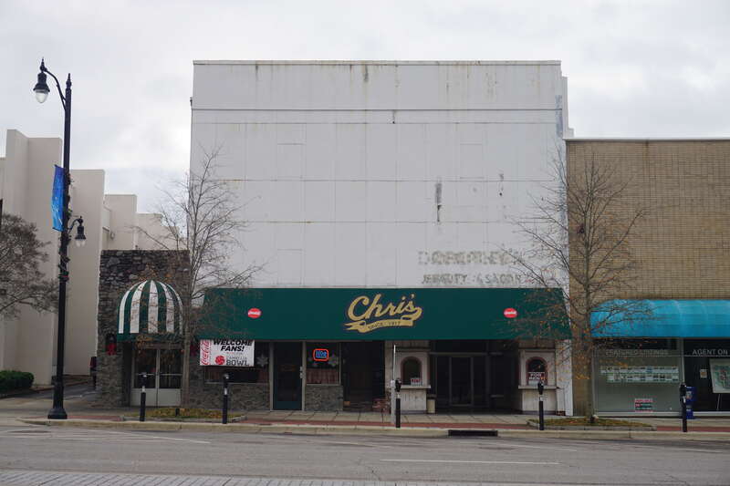 Chris' Hot Dogs in Montgomery, Alabama (United States).