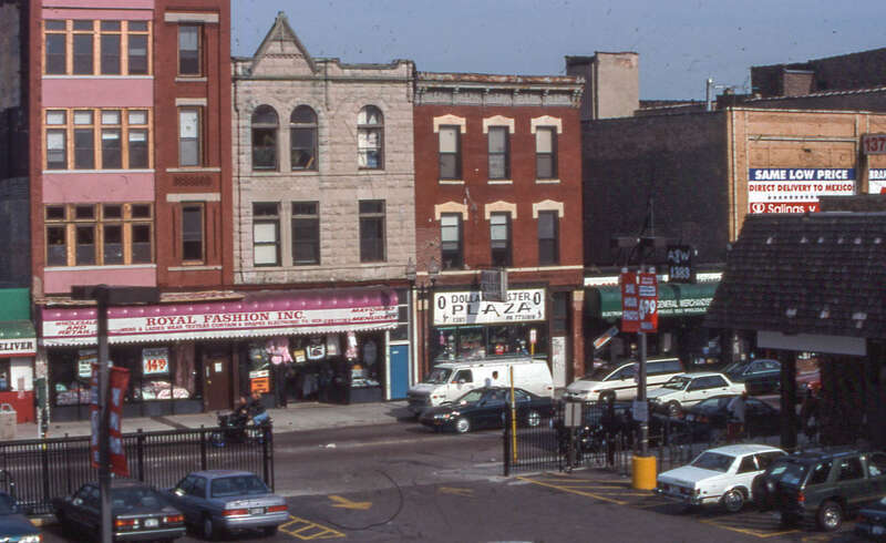 19971019 41 Milwaukee Ave. @ Evergreen Ave.

Chicago