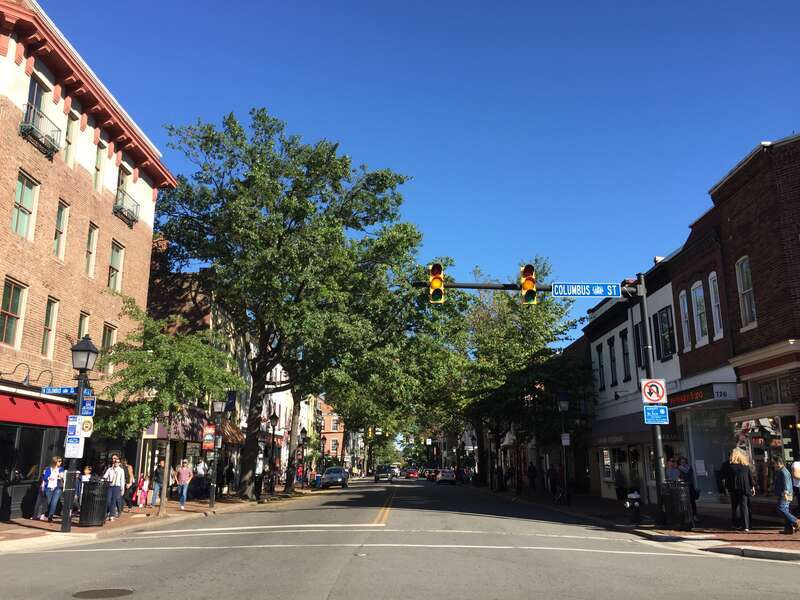 View east along Virginia State Route 7 (King Street) at Columbus Street in Alexandria, Virginia
