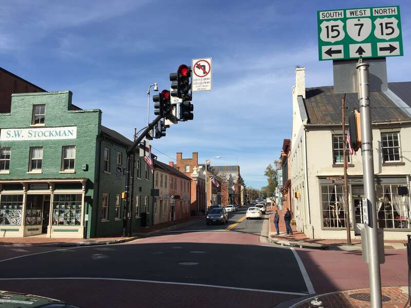 View west along Virginia State Route 7 Business (Market Street) at U.S. Route 15 Business (King Street) in Leesburg, Loudoun County, Virginia