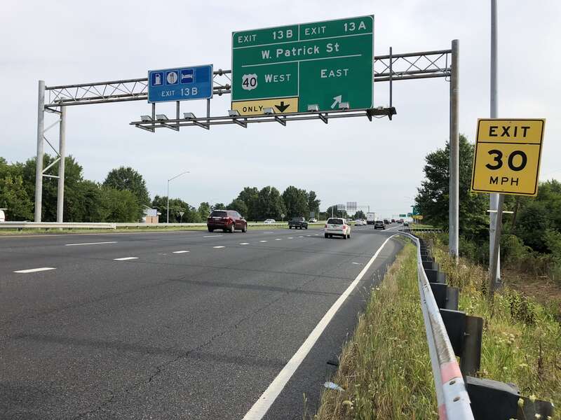 View north along U.S. Route 15 and west along U.S. Route 40 (Frederick Freeway) at Exit 13A (West Patrick Street EAST) in Frederick, Frederick County, Maryland