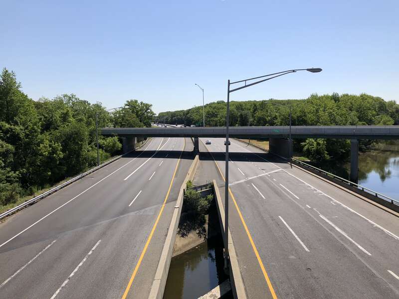 View north along New Jersey State Route 700 and east along U.S. Route 40 (New Jersey Turnpike) from the overpass for Salem County Route 551 southbound in Carneys Point Township, Salem County, New Jersey