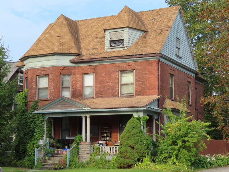 Linden–South Historic District