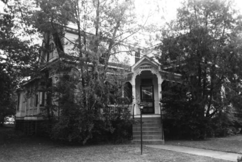 The Roland M. Filhiol House, Monroe, LA, April 1995