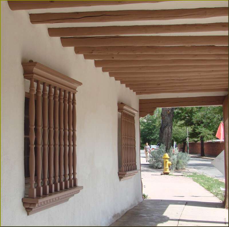 (1 in a multiple picture set)
I was fascinated by the Spanish Architecture and stucco found all over the Santa Fe area.