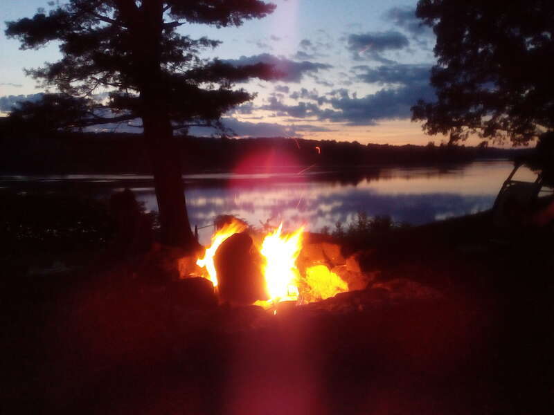 Barbeque on the lake