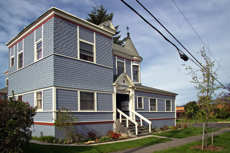 Bettman-Oppenheimer House
Address: 216 Southeast 9th Avenue Olympia, WA, 98501
DAHP Historic Property Inventory Report
Historic Property Inventory Form
Included in the Olympia Heritage Register Properties Listing through 2007