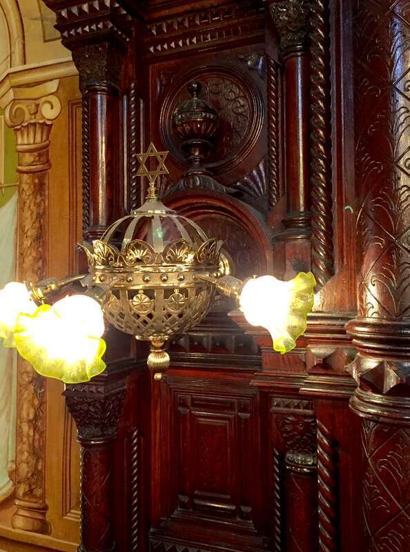 Brass sconce lighting fixture detail 
Eldridge Street Synagogue