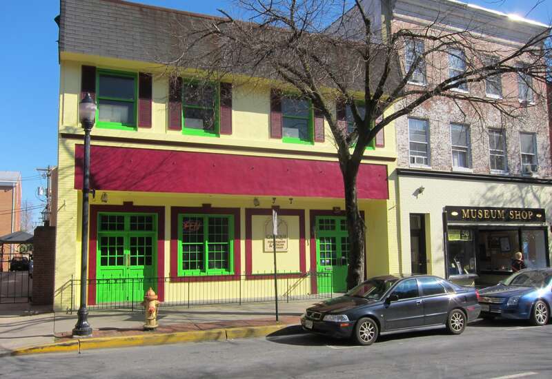 Bright Colors on Market