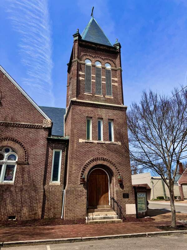 Broad Street United Methodist Church in Cleveland, Tennessee