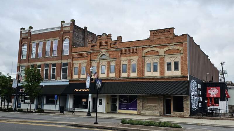 Buildings in downtown Findlay, Ohio