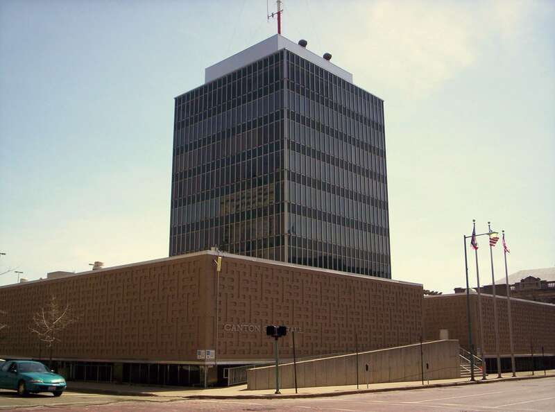 Canton City Hall building in downtown Canton, Ohio, USA.