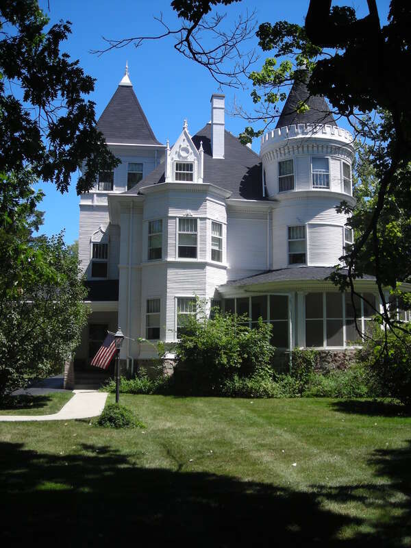 Charles H. Patten House.  Palatine, IL.  National Register of Historic Places