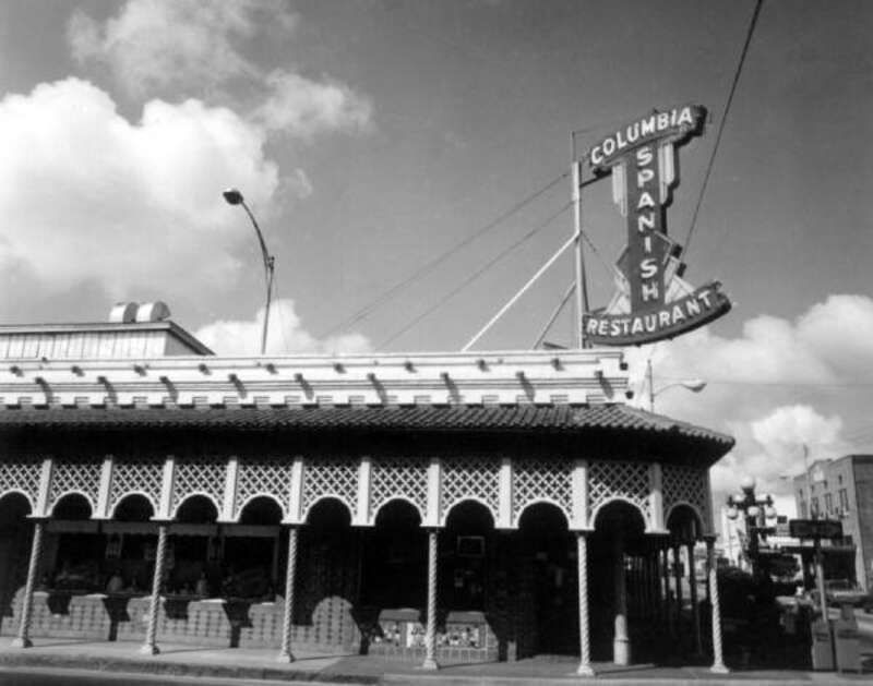 Local call number: C681252
Title: Columbia Restaurant: Ybor City, Florida 
Date: 1973
General note: The Columbia Restaurant was founded in 1905 by Cuban immigrant Casimiro Hernandez. The restaurant is still run by Hernandez's family. The Columbia is