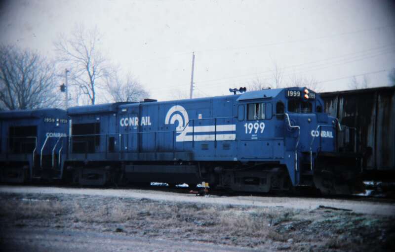 Urbana, IL, Eastern U.S. railroads, 1985; digital copy of slide. Complete indexed photo collection at WorldHistoryPics.com.