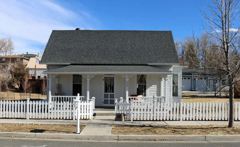 The Dyer House, located at 208 North Cantril Street in Castle Rock, Colorado. The property is listed on the National Register of Historic Places. 5DA.653