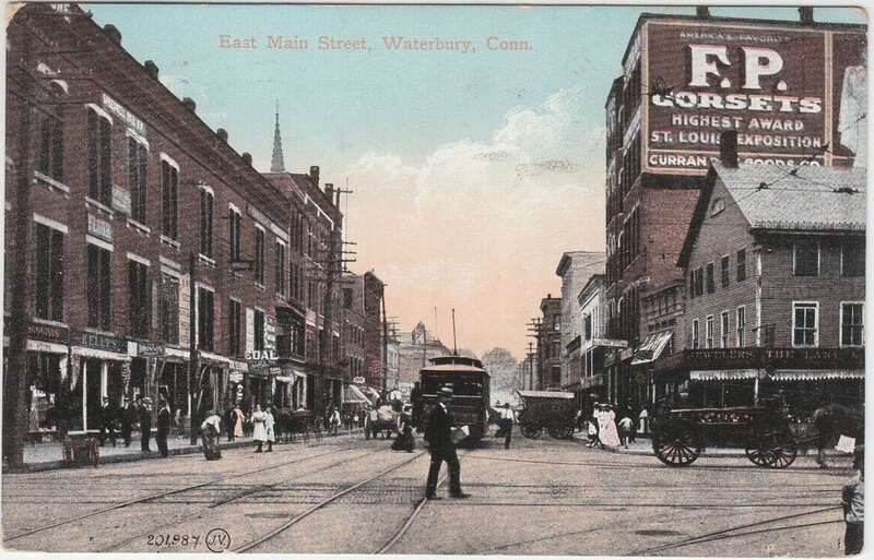 Undivided back postcard of East Main Street at Exchange Place in Waterbury, postmarked 1907