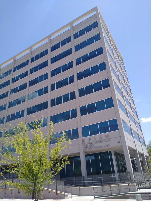 El Paso Independent School District headquarters