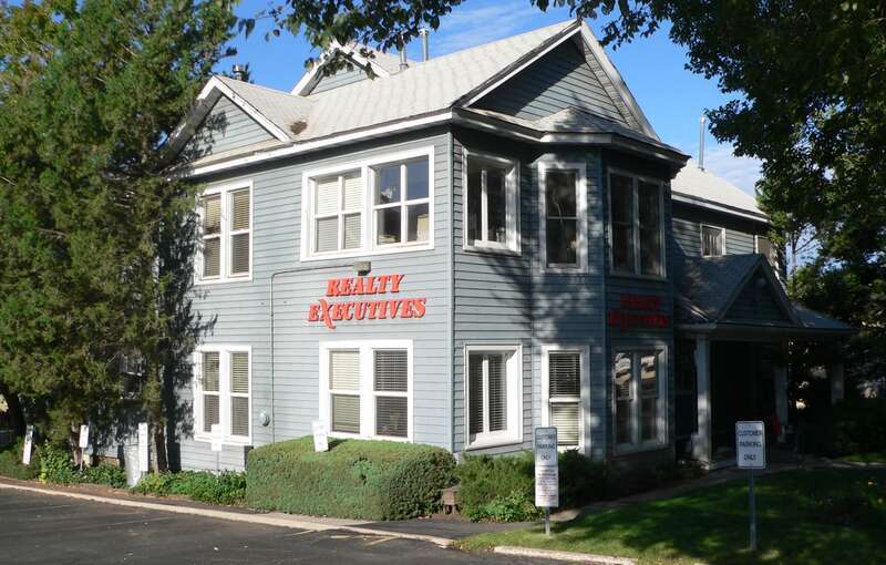 Professional Building, located at 15 E. Cherry in Flagstaff, Arizona.