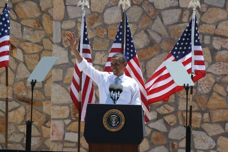 President Barack Obama waves to a crowd during his address at Chamizal National Memorial in El Paso, Texas, May 10. 
Fort Bliss Public Affairs Office
Photo by Lt. Col. Deanna Bague
Date Taken:05.10.2011
Location:EL PASO, TX, US

Related Photos:
