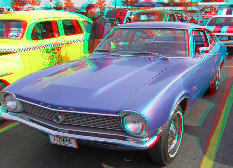 View with 3D red/cyan glasses