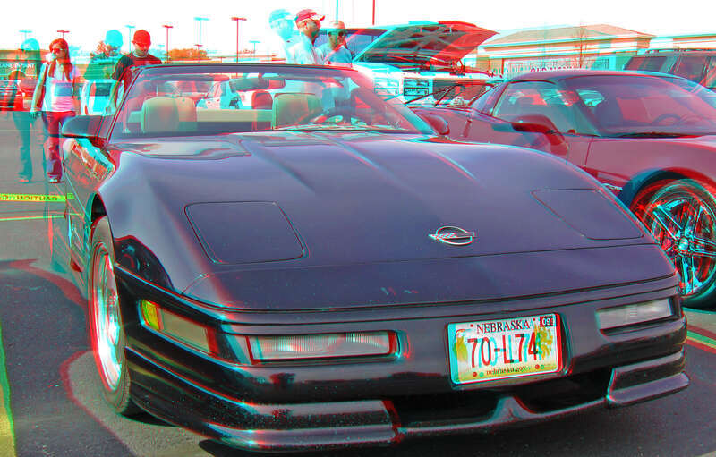 View with 3D red/cyan glasses