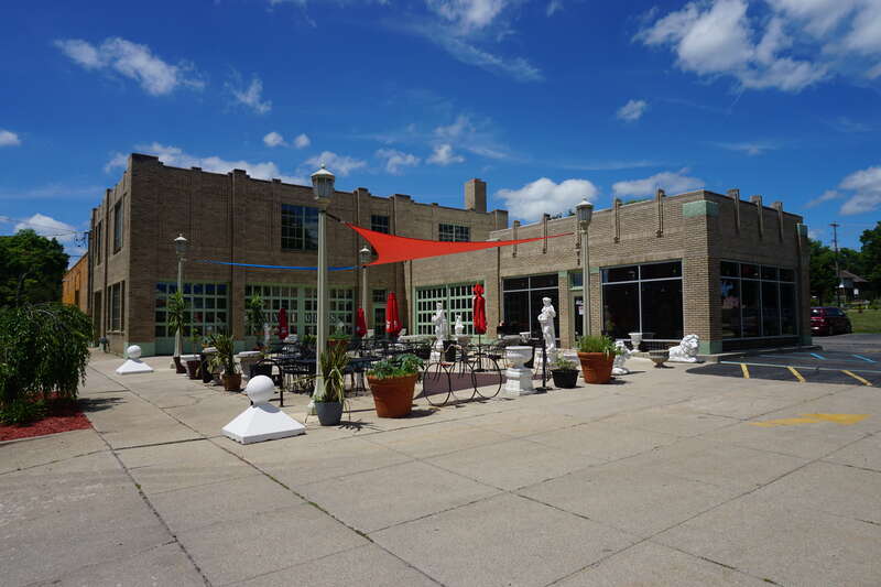 Hoffman's Deco Deli &amp;amp; Cafe in Flint, Michigan (United States).