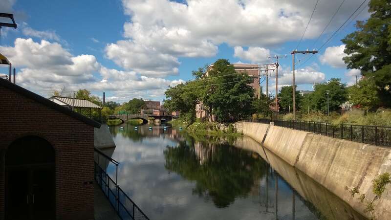 Views near Nashua river at the center of Nashua, NH