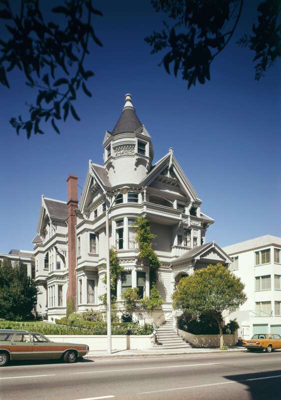 The Haas-Lilienthal House — SOUTHEAST EXTERIOR VIEW FROM ACROSS STREET.

Located at 2007 Franklin Street, San Francisco, California.
HABS—Historic American Buildings Survey in San Francisco image.