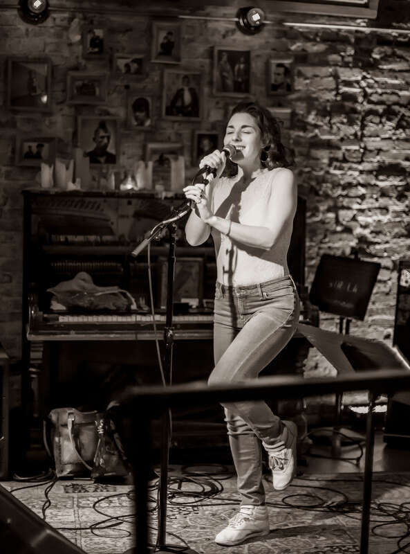 Ionie performing live at the Love Song Bar in downtown Los Angeles, California, on Sunday, October 14, 2018.