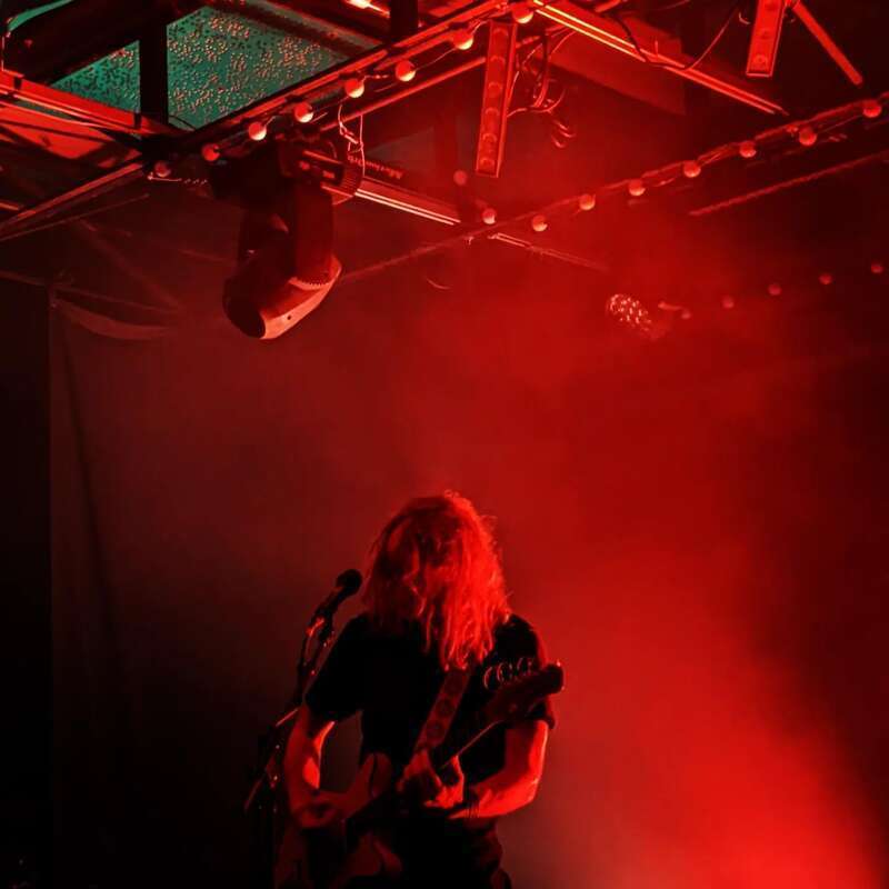 Low at Saturn, Birmingham, Alabama, 2022-03-25, Alan Sparhawk on guitar