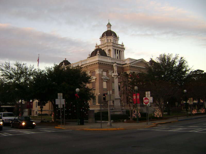Lowndes County Courthouse, Christmas 2012 4