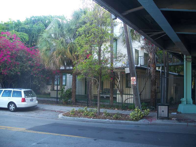 Miami, Florida: South River Drive Historic District: