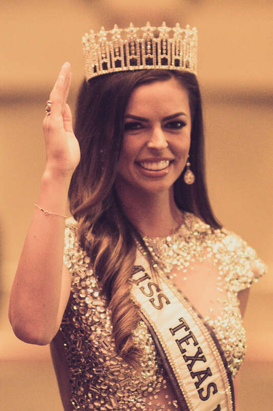 FORT HOOD, Tx.-Logan Lester, Miss Texas, USA and Lt. Col Joey Errington, 3-16th FA commander, takes part in the Order of Saint Barbara awards ceremony during 3-16th FA's Battalion Ball May 3. Lester was the keynote speaker for the event and will