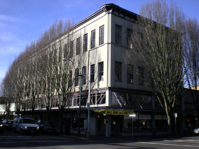 The Mottman Building in Olympia, Washington, built in 1888 as the Olympic Block and remodeled to its current form in 1911 by architects Heath &amp;amp; Gove.