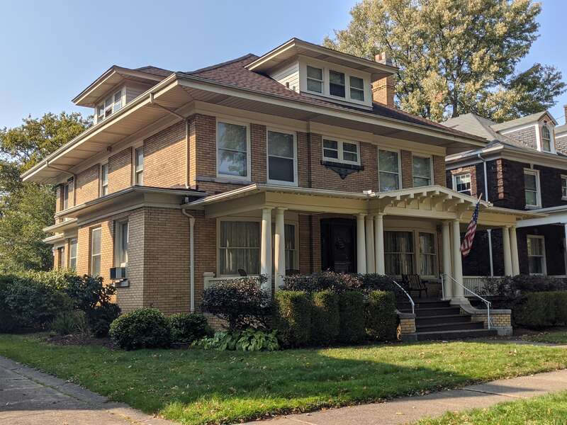 732 Park Place, part of Park Place Historic District (Niagara Falls, New York) in 2020