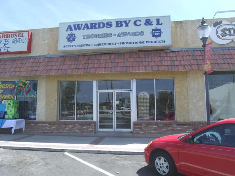 Peoria's first U.S. Post Office was located in 8273 &amp;amp; 8277 Washington St. The structure which once housed a Western Auto
store was built in 1918. Listed as historic by the Peoria Historic Preservation:Old Town Peoria 83rd Ave. &amp;amp; Washington