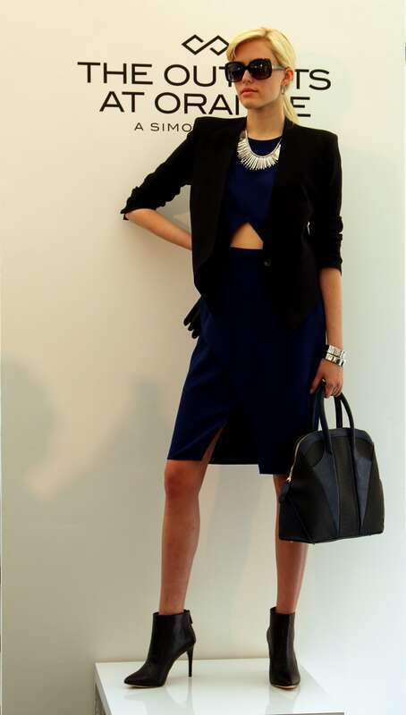 The Outlet at Orange
a Simon Mills Corporation 
20 The City Boulevard

Orange, California 92868