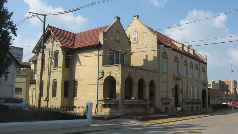 Front of the Robert Smith Mortuary, located at 118-120 Walnut Street in Evansville, Indiana, United States.  Built in 1930, it is listed on the National Register of Historic Places.