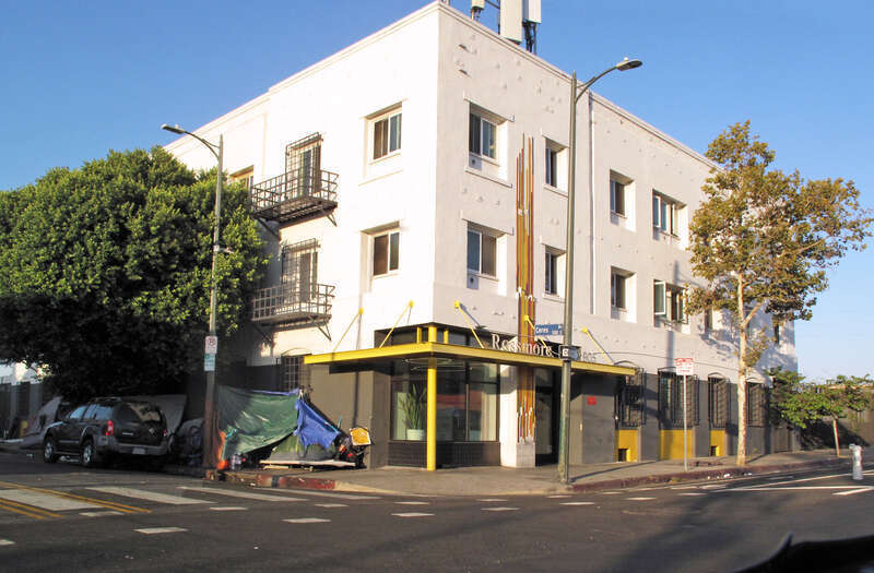 Rossmore Hotel 905 E 6th St Los Angeles