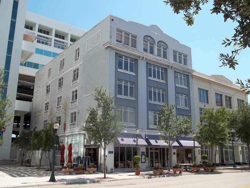 Sarasota, Florida: Crisp Building