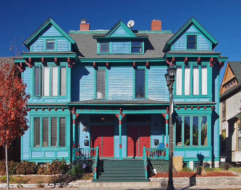 Selby Place, 551–553 Selby Ave, Saint Paul, Minnesota, USA.  Viewed from the south.  





This is an image of a place or building that is listed on the National Register of Historic Places in the United States of America. Its reference number is